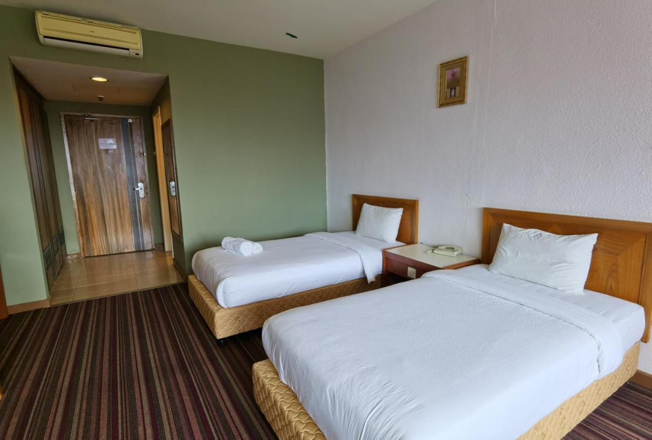Folkmeldrum Hotel Johor Bahru Exterior foto