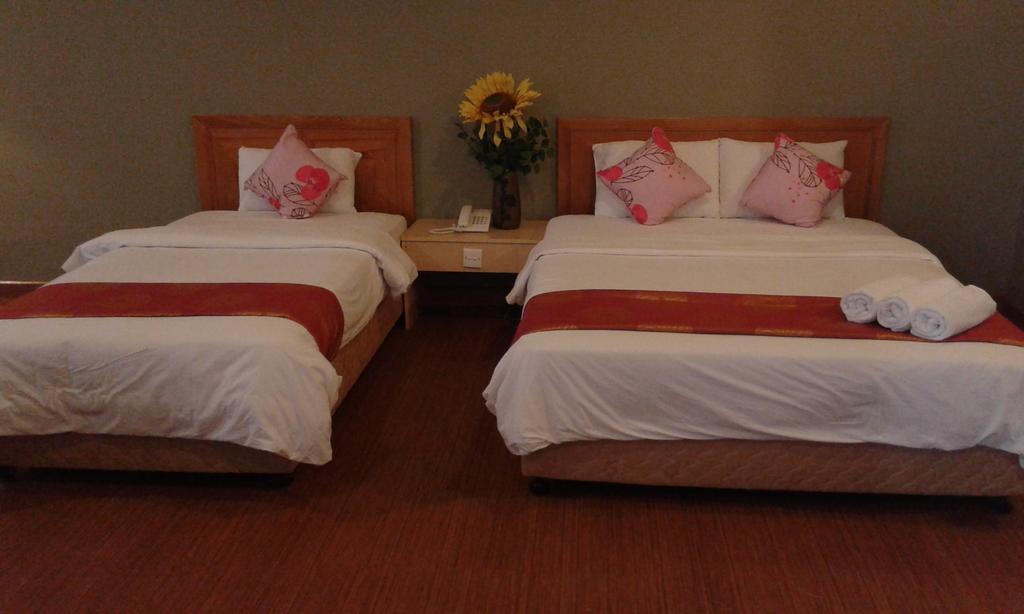 Folkmeldrum Hotel Johor Bahru Exterior foto